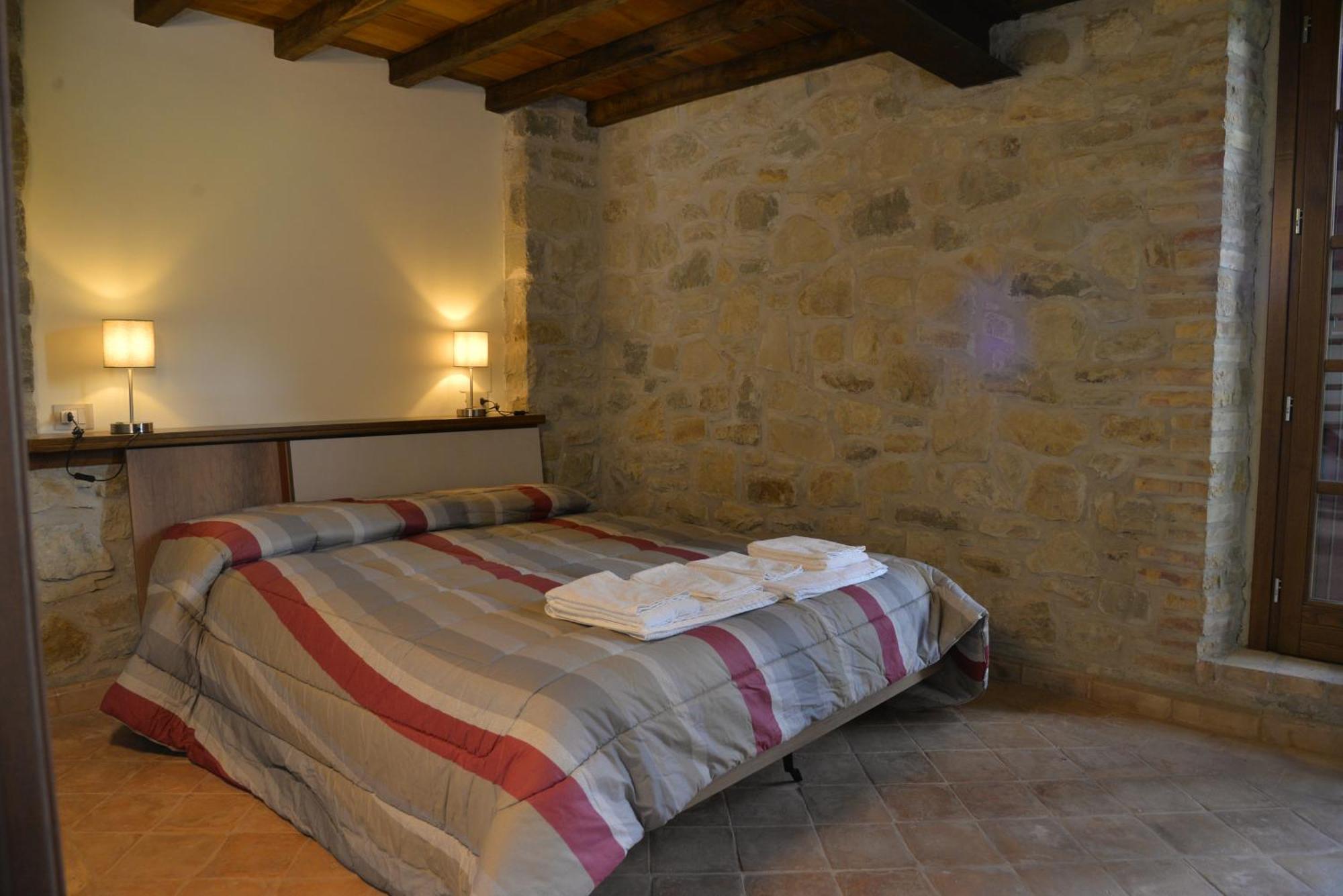Agriturismo Campo Del Pillo Pietradura Exteriör bild